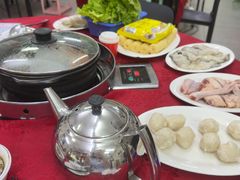-花苑美食横琴生蚝火锅(拱北粤华路店)