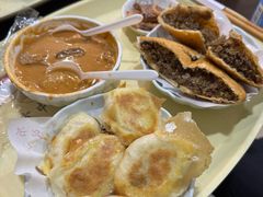 -方中山胡辣汤(顺河路店)