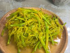 -天天向上素食餐厅(五台山店)