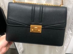 -URBAN REVIVO(上海中庚漫游城店)
