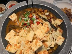 鱼头泡饼-京味斋·北京烤鸭(华威桥北工大店)
