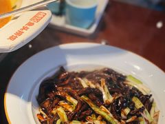 -魏铭鱼头捞饭(晋阳路店)