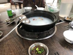 -鸿渡渔庄·特色鸭咀鱼