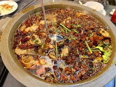 麻辣石锅鱼-沣峪鱼庄