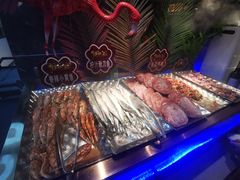 -布罗城堡自助烧烤(鸿通城购物中心店)