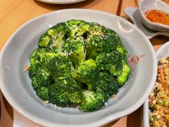 -Lia Cafe Bar Restaurant松山咖啡屋