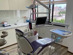 -Dr.Z dental仁康种植矫正中心