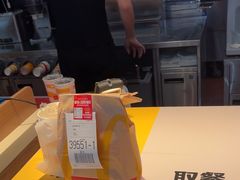 -麦当劳(深圳北站高铁店)