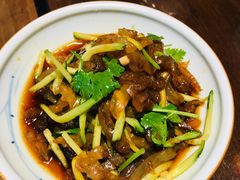 海蜇头拌黄瓜-路小缦·珍馐美馔(市心北路店)