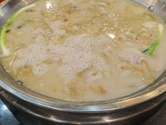 -老来福·非遗酸汤兔(凯旋路店)