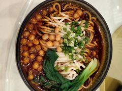 -鑫巴蜀小镇 · 水煮鱼专研店(玉桥店)