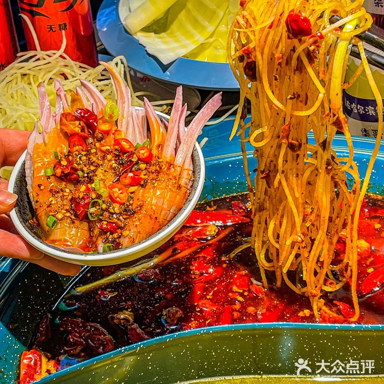 这是哈尔滨不是重庆！近期吃的蕞好吃的辣火锅🍲