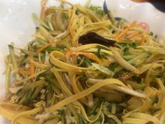 -亿牌牌东北烧烤(怀特店)