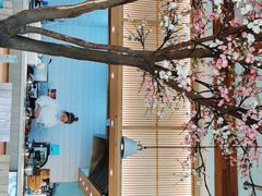 -蜜桃餐厅·伴山(湖滨商业街店)