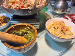 -昱龙大盆牛蛙馆(三兴街总店)