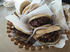 -闫家驴肉老店(华电一校店)