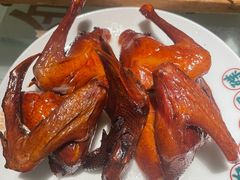 红烧乳鸽-大鸽饭(北京路店)