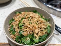 -肖肖酸萝卜鱼火锅(总店)