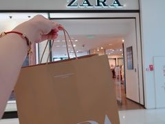 -ZARA(恒隆广场店)
