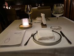 -Mogul Eatery·大亨餐酒馆
