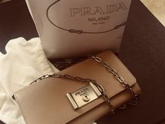 -PRADA普拉达(国际广场店)