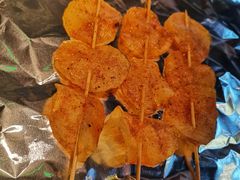 烤土豆片-路边摊小炉子烧烤