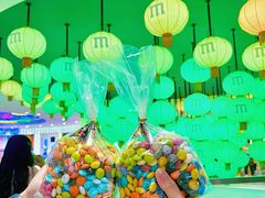 -m豆巧克力世界(上海世茂广场店)