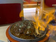 -蜜桃餐厅·伴山(绿宝广场店)