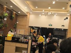 -佰搭果·广式茶餐厅(西华路店)