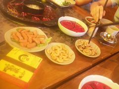 -舒家大院重庆老火锅(纪念塔店)