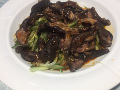 -阿三鱼头泡饼·家常菜