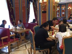 大堂-品海楼·大连海胆锅贴馆(东港店)