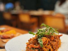 -Mark&Mars Restaurant