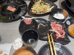 -啊美丽炭火烤肉(滑翔一店)