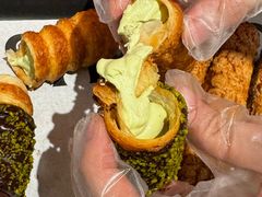 -HOT CRUSH趁热集合·现烤面包(环球港店)