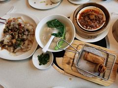 -煲王粤菜餐厅(中侨中心店)