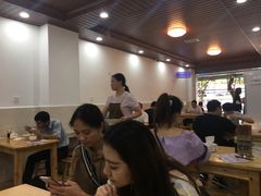 大堂-华兴街自力面店