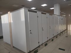 -窦店服务区-停车场