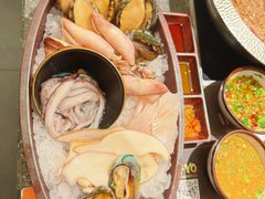 -牛YO寿喜烧·铁板烧和牛火锅自助(市府恒隆店)