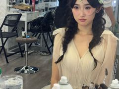 -金夫人化妆摄影职业培训学校