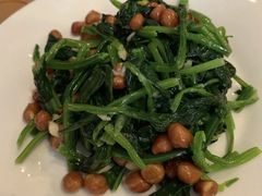 果仁菠菜-秦记香辣蟹(松榆里店)