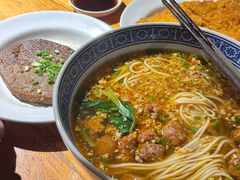 -沪西老弄堂面馆(定西路店)