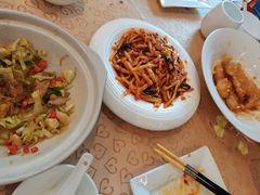鱼香肉丝-大鸭梨(天通西苑店)