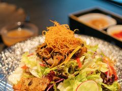 -铭牛烧肉·和牛海鲜自助(高新月牙湖店)