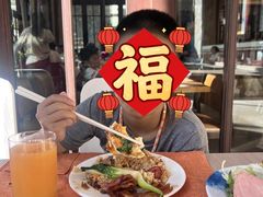 -亚龙湾希尔顿自助餐厅·海鲜·烧烤·沙滩BBQ·现场乐队