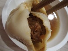 -珊珊小笼馆(仙霞路店)
