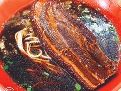 -小龙大肉面馆