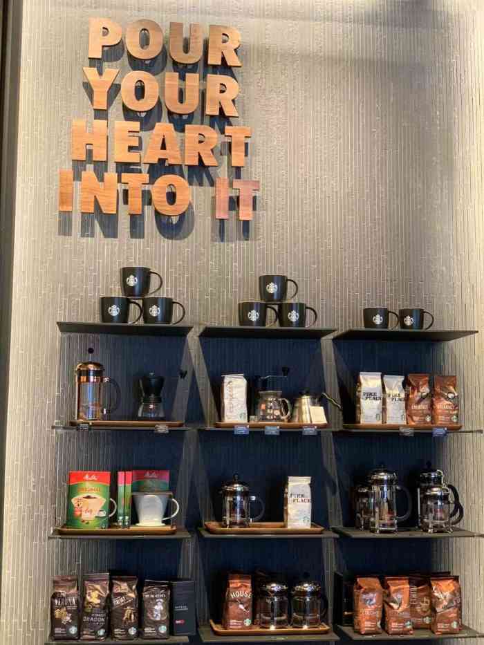 星巴克(中粮置地广场店)-"这家星爸爸在地坛西门的中粮广场一层,客人.