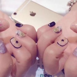 -孔雀手美甲美睫护理