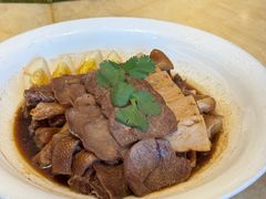 -沪华海鲜大酒楼(南汇店)